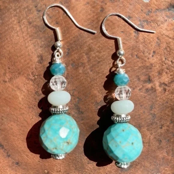 𝅺STERLING Silver Earrings Genuine Howlite Beads Ocean Blues & Clear Crystals - Picture 6 of 7